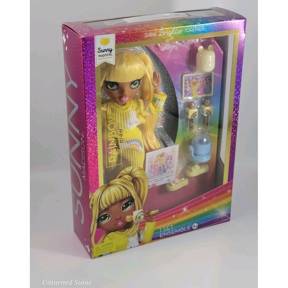 Rainbow High Jr High PJ Party Sunny Madison, Yellow 9” Doll, NIP